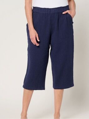 New Denim & Co. Beach Cotton Gauze Capri Pant Stitch Detail Navy size Large